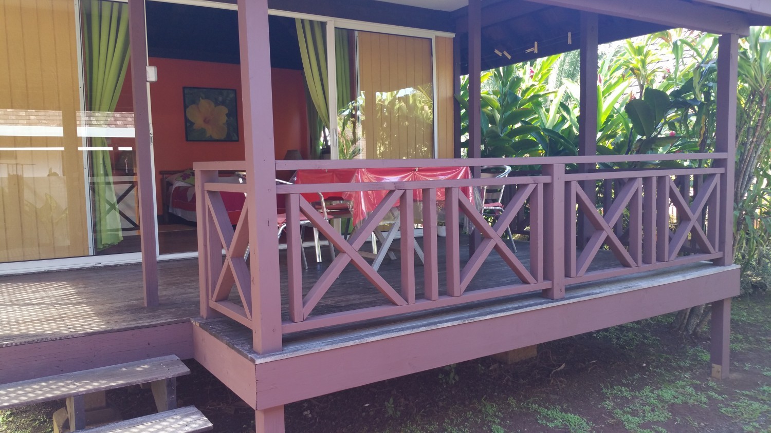 Bungalow Auti avec vue sur le jardin tropical de Hiti Moana Villa